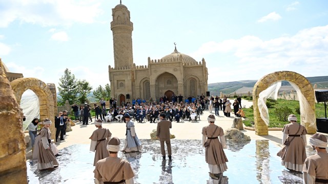 nesimi-festivali-sairin-dogum-yeri-samahida-devam-ediyor