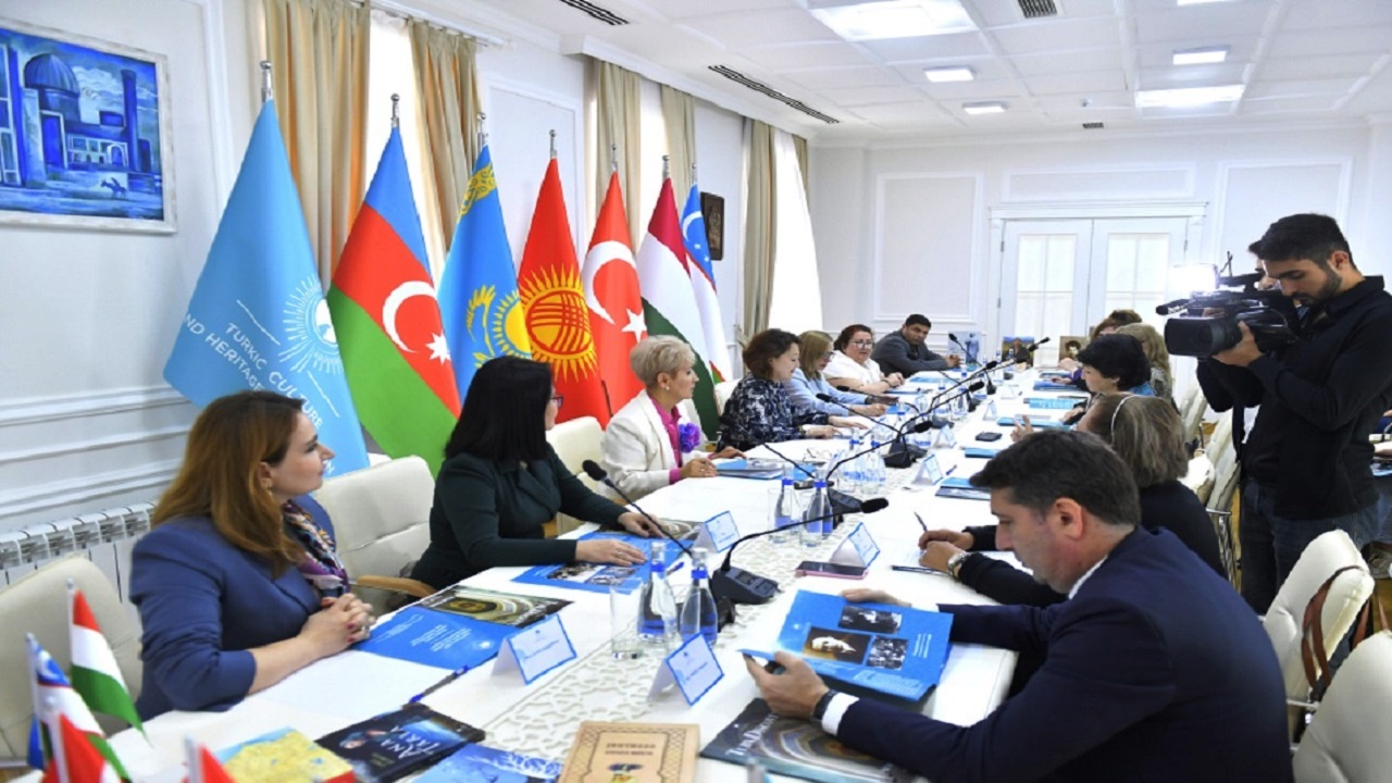 dunya-arenasinda-turk-mirasi-konusuldu