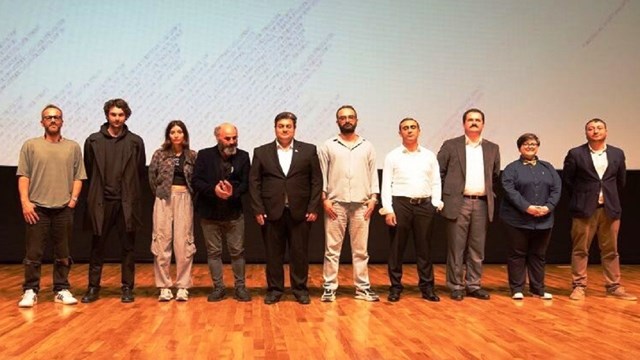 9-dokubaku-uluslararasi-belgesel-film-festivali-ilahi-temasiyla-acildi