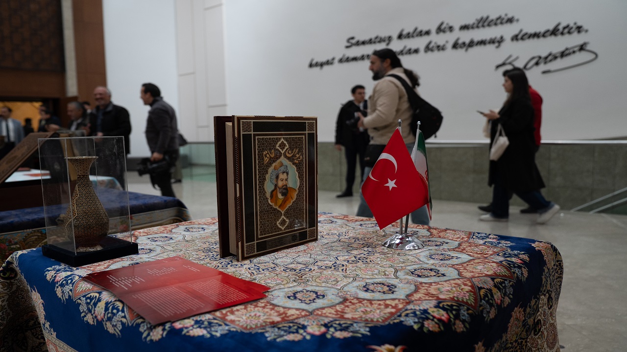 turkiye-iran-kultur-yili-kapsaminda-hafiz-i-siraziyi-anma-konseri-ankarada-d