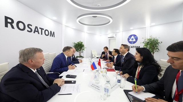 enerji-bakani-bayraktara-rusyada-nukleer-alandaki-uluslararasi-isbirligi-nisa