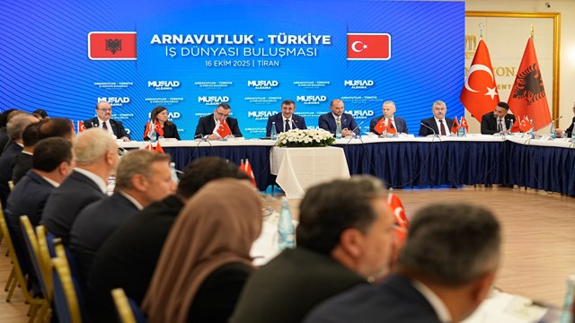 arnavutluk-turkiye-is-dunyasi-bulusmasi-tiranda-duzenlendi