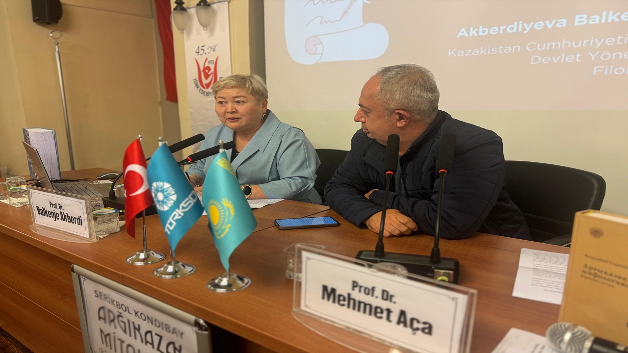 turkceye-kazandirilan-argikazak-mitolojisi-kitabi-istanbuldaki-edebiyat-topl