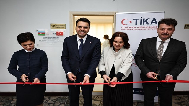 tika-baku-tip-kolejine-eczacilik-laboratuvari-kurdu