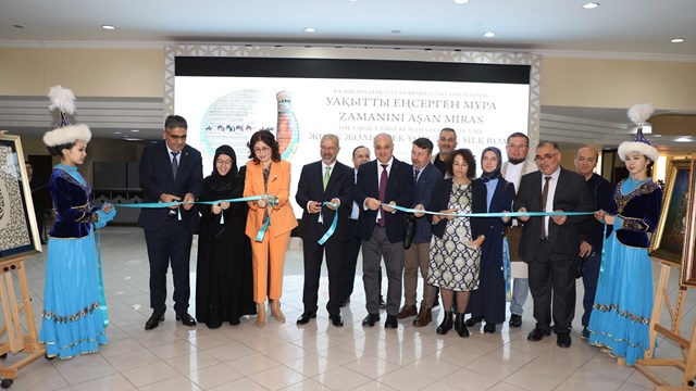 turkiye-kazakistan-ve-ozbekistan-in-geleneksel-el-sanatlari-ustalari-turkistan