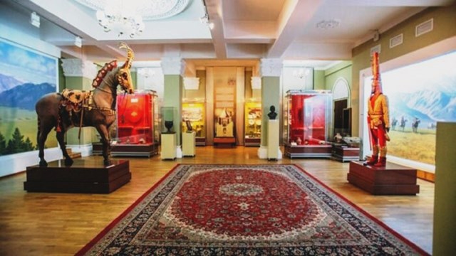 almati-da-ses-bayragimiz-turkce-dijital-rehber-servisi-hizmete-girdi