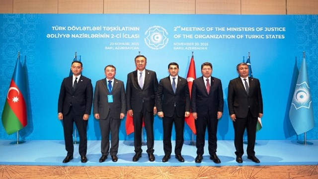 tdt-adalet-bakanlari-bakude-bulustu