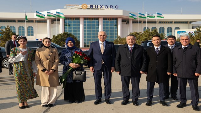 tbmm-baskani-kurtulmus-ozbekistanda-buhara-sehrini-ziyaret-etti