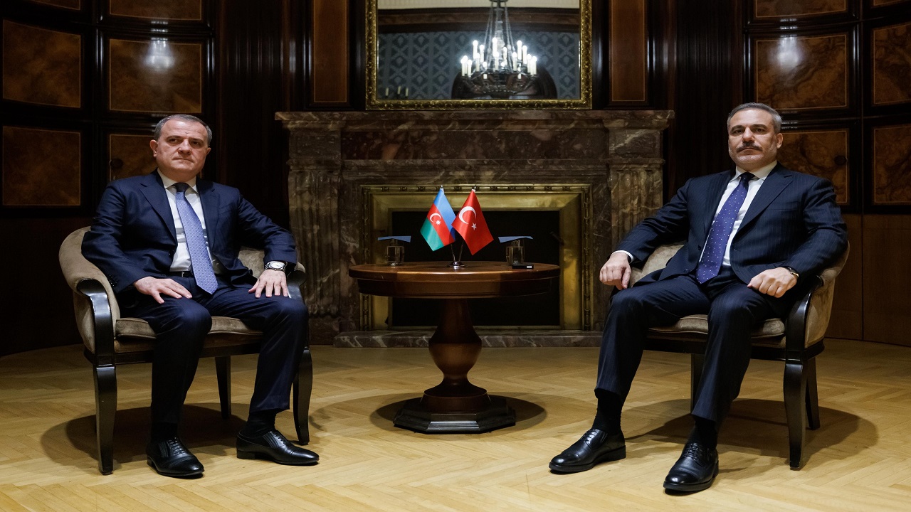 fidan-ve-bayramov-viyanada-bir-araya-geldi