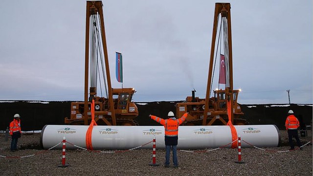 macaristan-ve-azerbaycan-dogal-gaz-alimi-icin-cerceve-anlasma-imzaladi