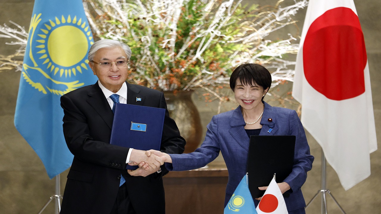 kazakistan-cumhurbaskani-tokayev-japonyayi-ziyaret-etti
