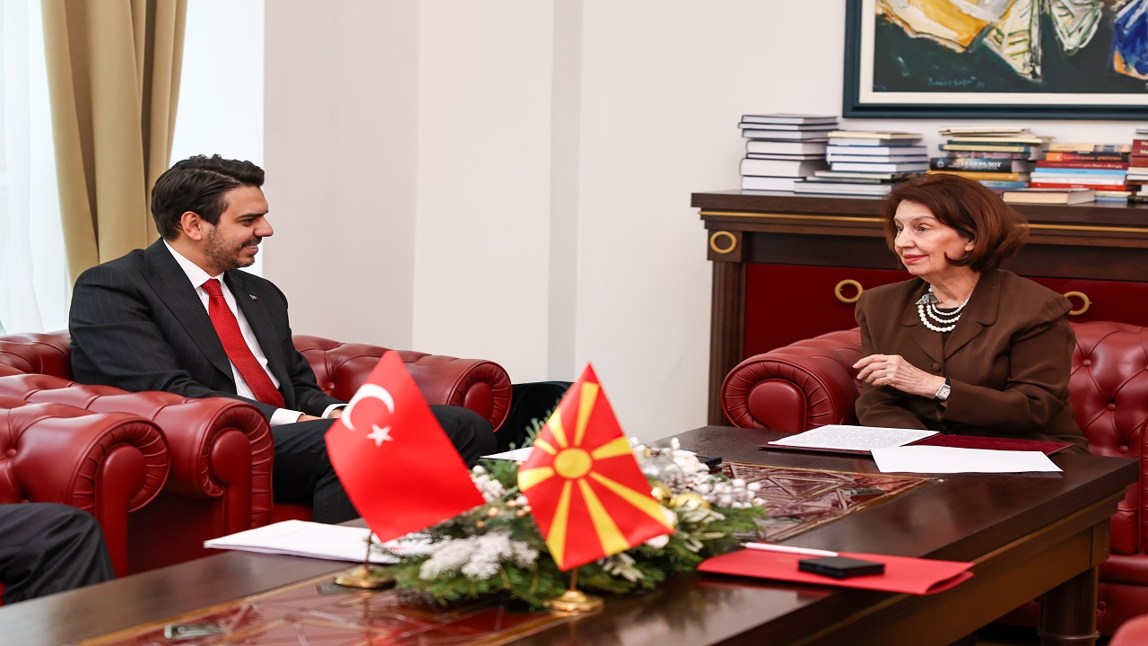 tika-baskani-eren-kuzey-makedonya-cumhurbaskani-siljanovska-davkova-ile-gorustu