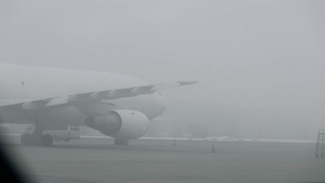 kirgizistanda-yogun-sis-nedeniyle-bazi-ucuslar-iptal-edildi