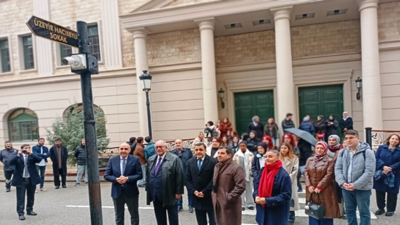 ankara-nin-akademik-ve-kulturel-kalbinde-uzeyir-hacibeyli-nin-ismi-olumsuzlestir