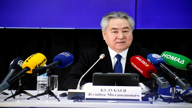 kirgizistan-disisleri-bakani-kulubayev-2025-dis-politikasini-degerlendirdi