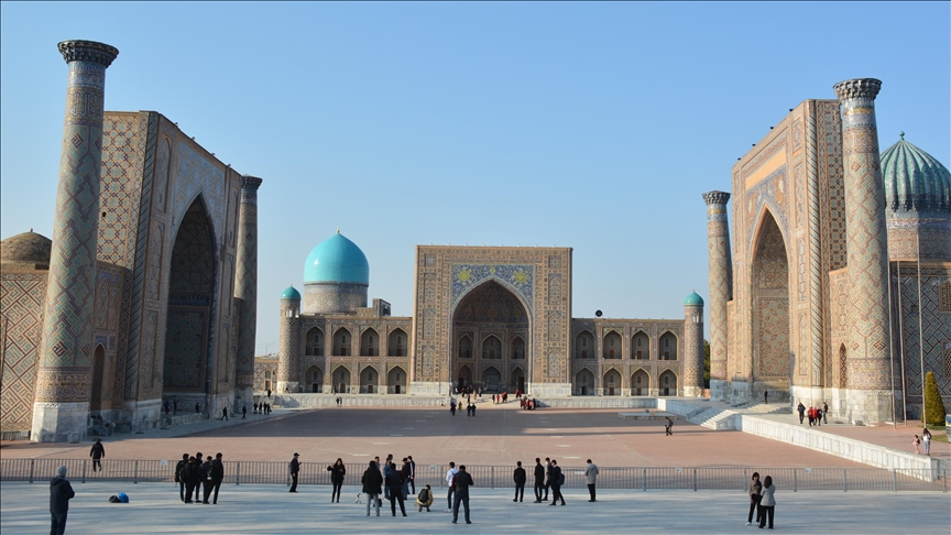 ozbekistana-2025te-11-milyon-700-bin-yabanci-turist-geldi