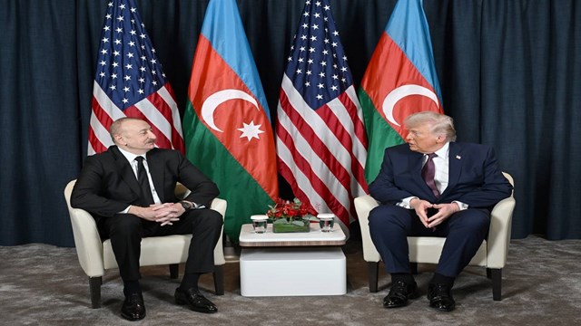 azerbaycan-cumhurbaskani-aliyev-abd-baskani-trump-ile-davosta-gorustu