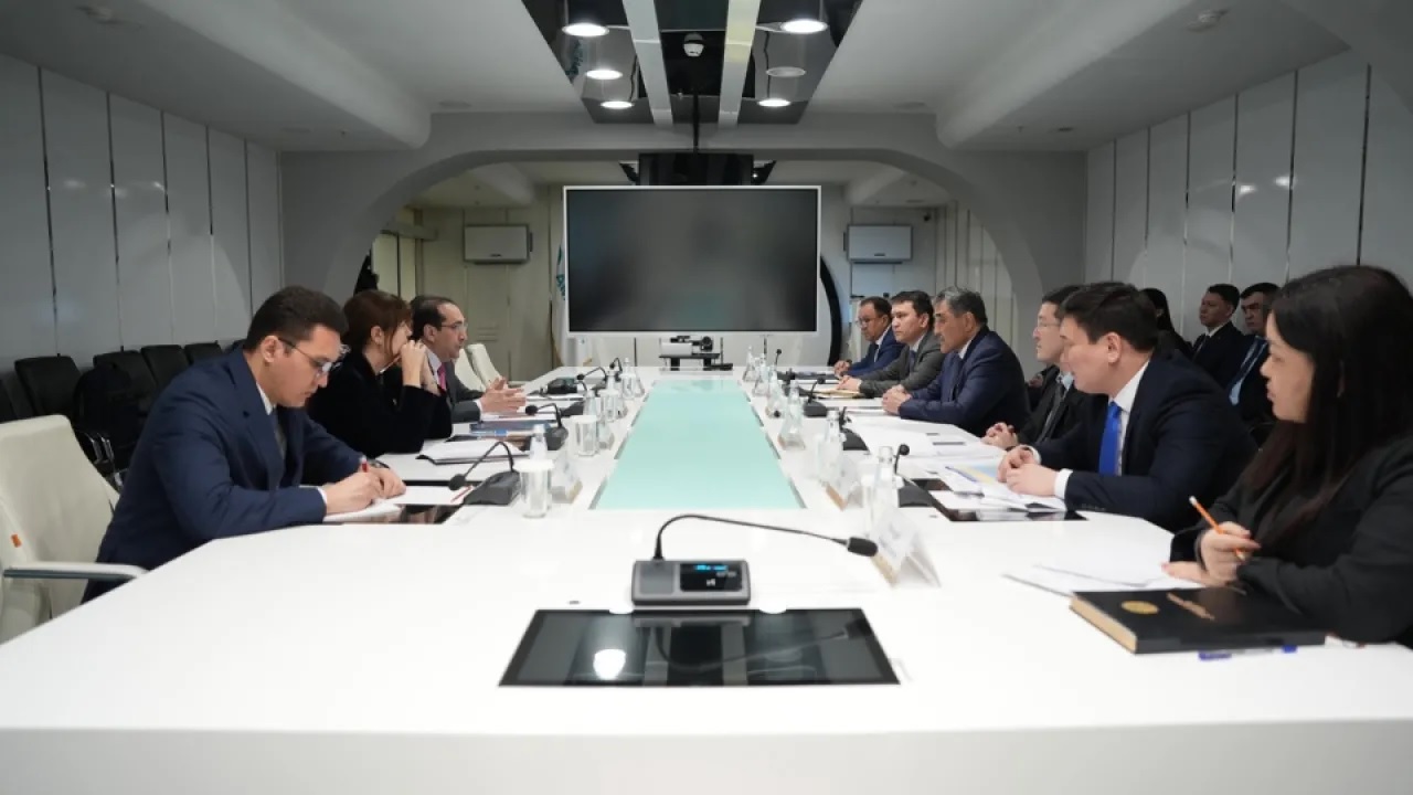 kazakistan-ve-dunya-bankasi-aral-golu-icin-tarihi-adim-atiyor