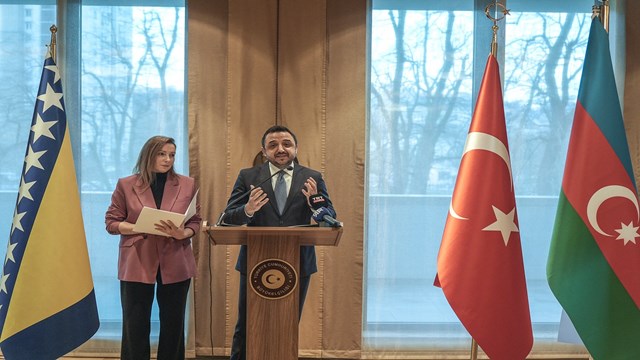 saraybosnada-dunya-turk-dili-ailesi-gunu-icin-etkinlik-duzenlendi