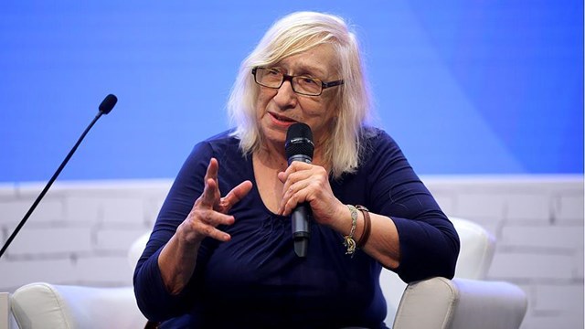 cumhurbaskanligi-iletisim-baskanligi-olum-yil-donumunde-yazar-alev-alatliyi-and