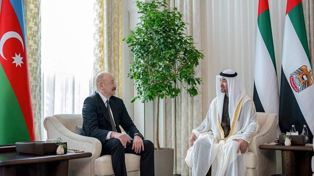azerbaycan-cumhurbaskani-aliyev-baeni-ziyaret-etti