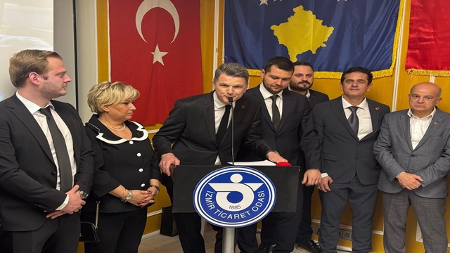 izmirde-kosova-bagimsizlik-gunu-kutlandi