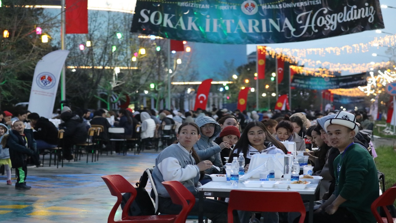 kirgizistanda-ramazan-coskusu-manas-universitesinde-cok-boyutlu-yasanacak
