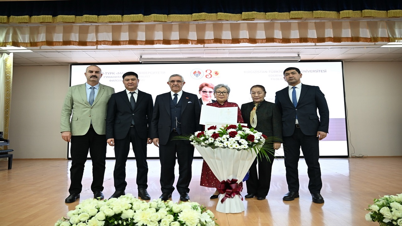 kirgizistanda-uluslararasi-ana-dil-gunu-kutlandi