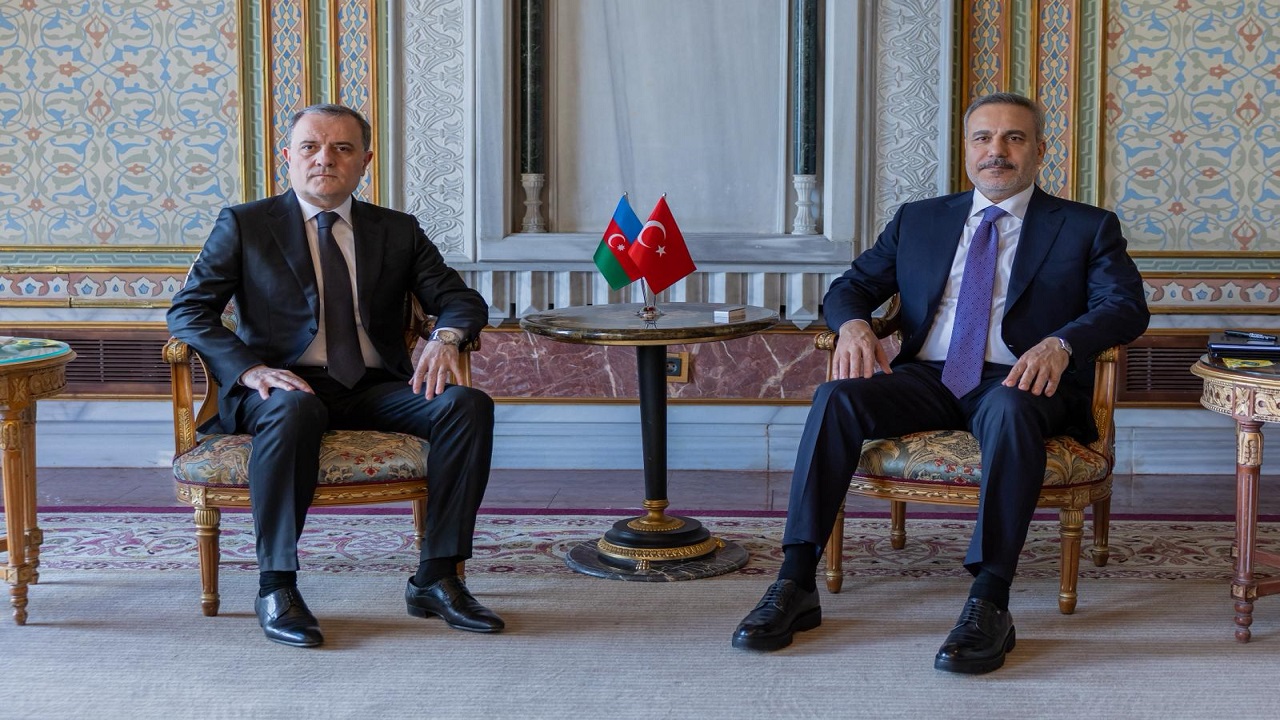 disisleri-bakani-fidan-azerbaycan-disisleri-bakani-bayramov-ile-gorustu