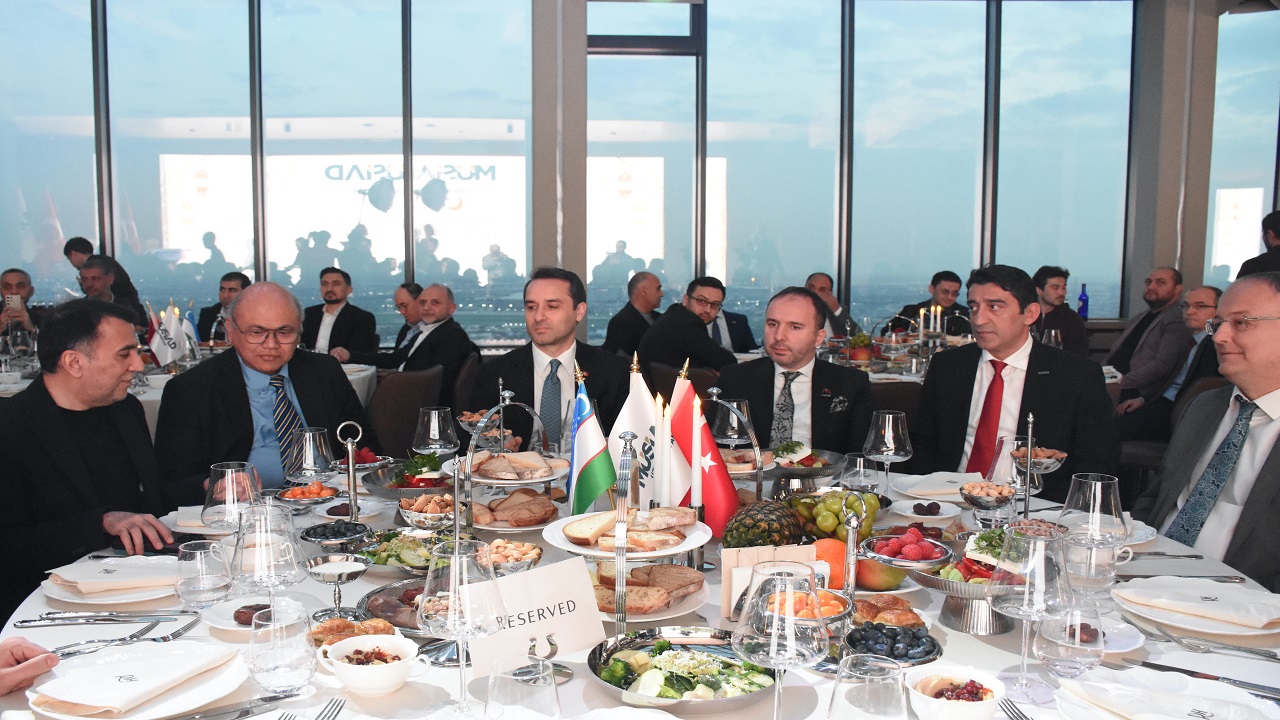 ozbek-ve-turk-is-insanlari-taskentteki-musiad-iftarinda-bir-araya-geldi