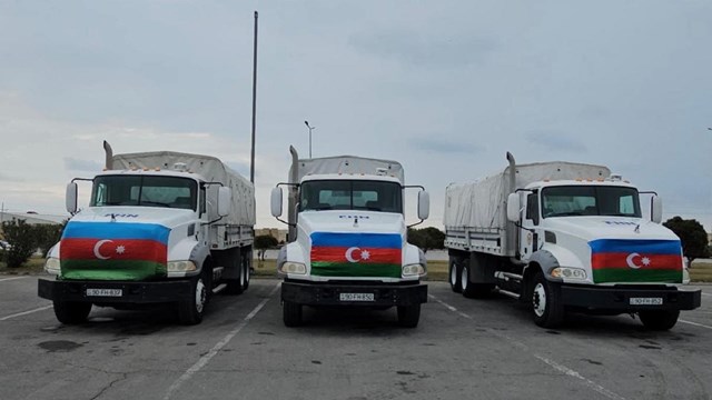 azerbaycandan-irana-dostluk-eli-gida-ve-tibbi-malzeme-sevkiyati-basladi