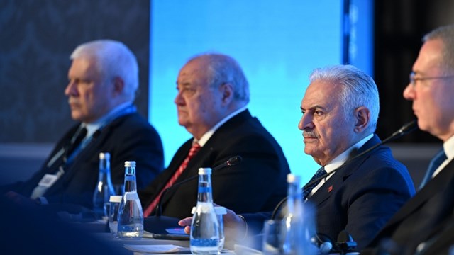 binali-yildirim-orta-koridor-kuresel-lojistigin-cehresini-degistirecek