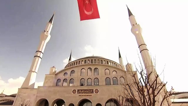 cumhurbaskani-erdogan-haci-ibrahim-demir-camii-ni-acti