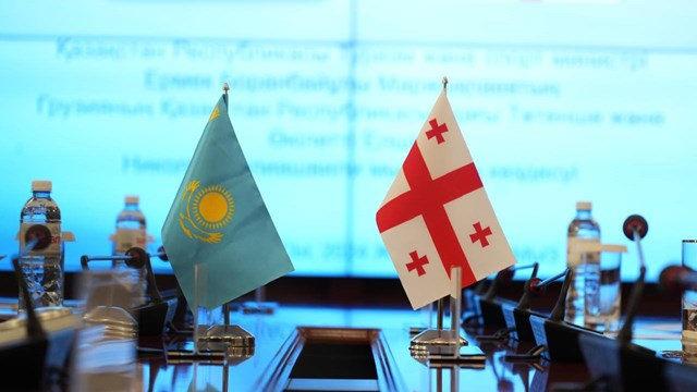 kazakistan-ve-gurcistan-lojistik-rotasini-guclendiriyor