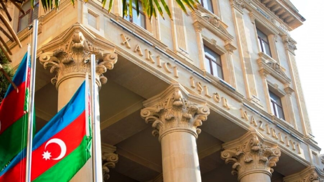 azerbaycan-dan-rusya-ya-haydar-aliyev-tepkisi-kabul-edilemez