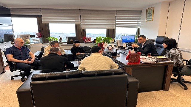 ay-yola-grubu-uyelerinden-trtye-ziyaret