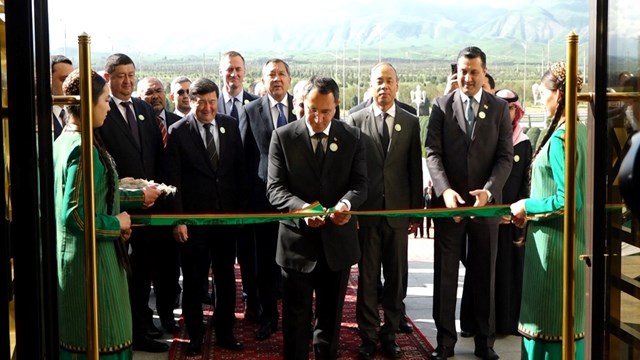 askabat-ta-isbirligi-ve-kalkinma-2026-fuari-kuresel-markalari-bulusturdu