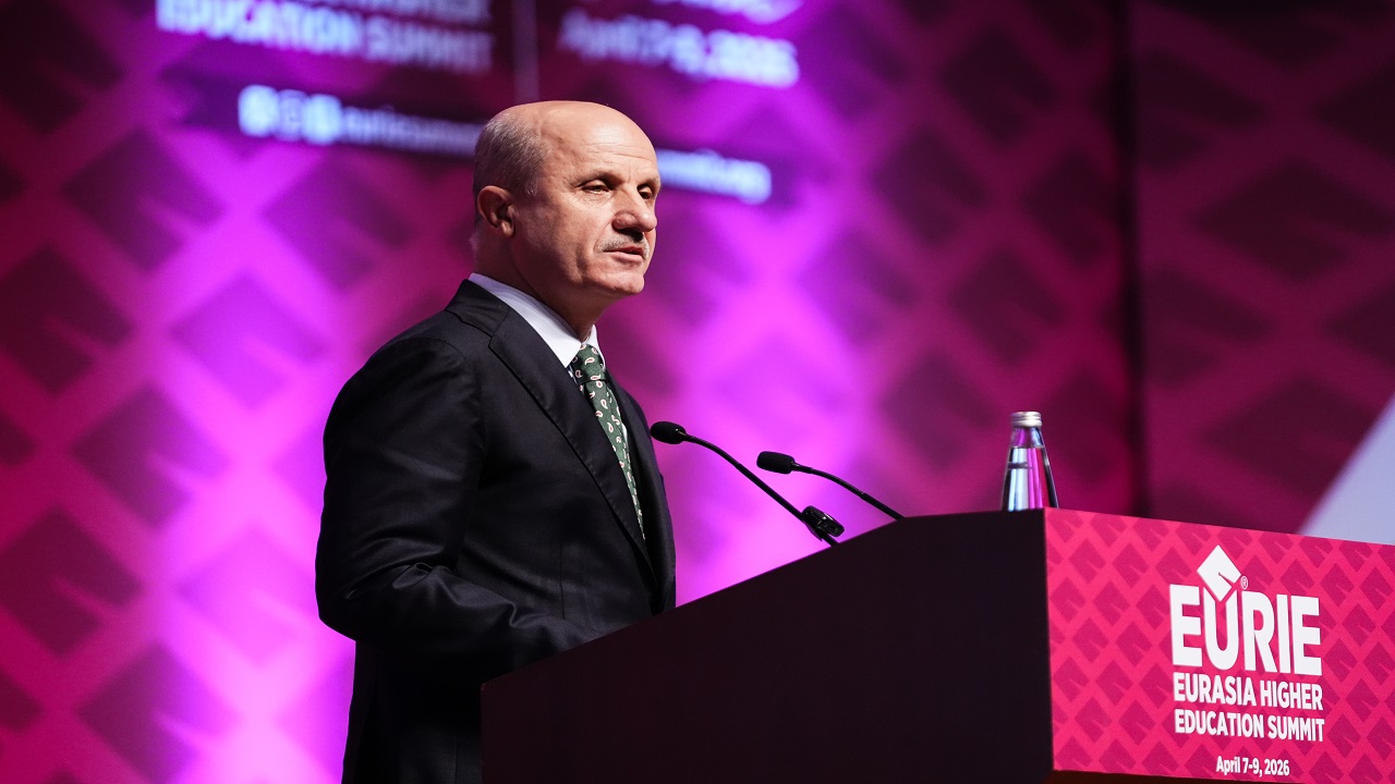 yok-baskani-ozvar-11-avrasya-yuksekogretim-zirvesinde-konustu