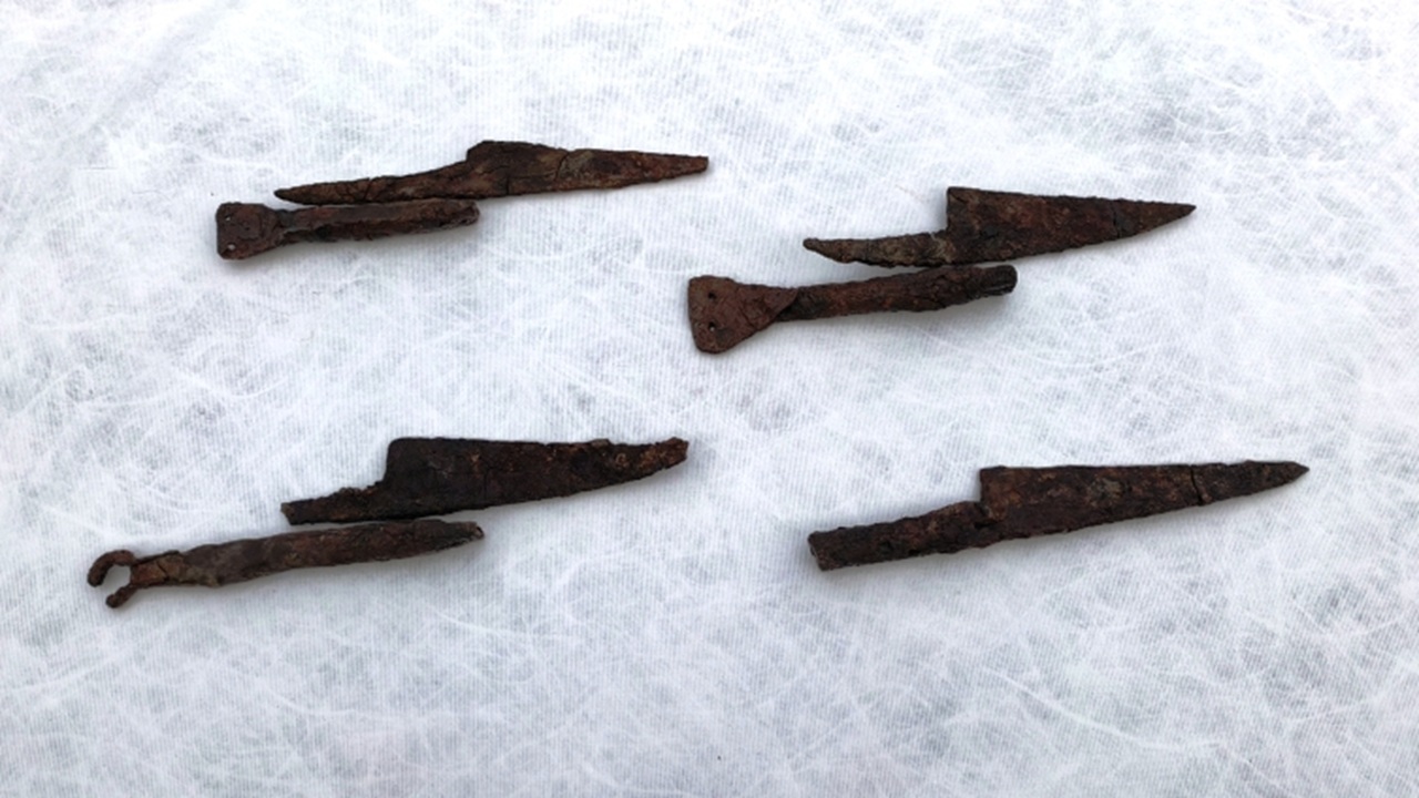 hadrianopolis-te-500-yillik-mutfak-seti-gun-yuzune-cikarildi