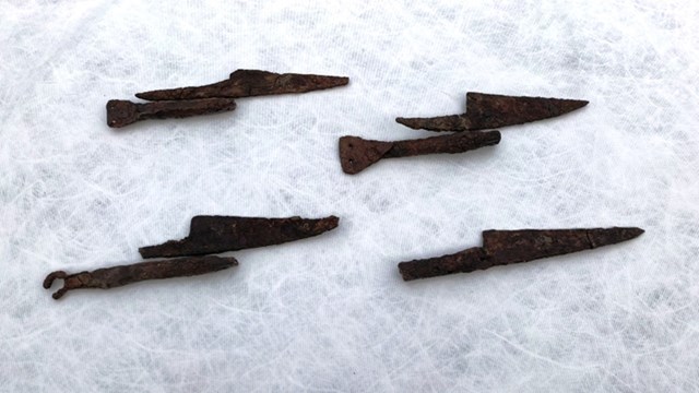 hadrianopolis-te-500-yillik-mutfak-seti-gun-yuzune-cikarildi