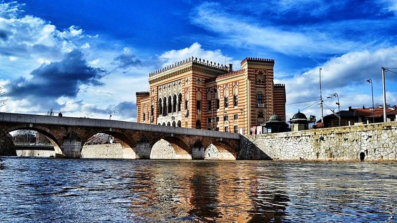 osmanli-belgelerinin-yanginla-silindigi-viyecnitsa-hikayelerini-anlatmaya-devam