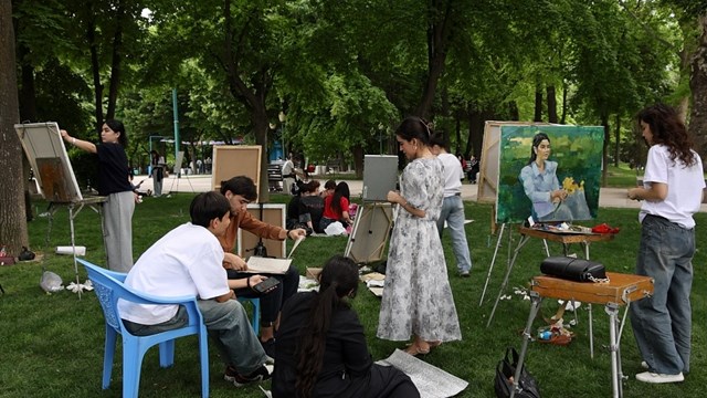 taskent-te-guzel-sanatlar-festivali-genc-yetenekleri-bulusturuyor