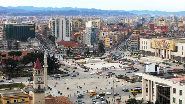 arnavutluk-ta-fotograf-maratonu