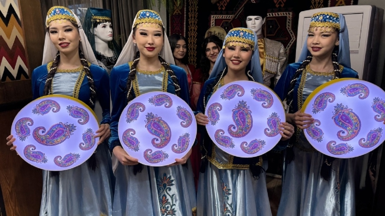 astana-da-azerbaycan-kultur-ve-lezzet-soleni-buyuk-ilgi-gordu