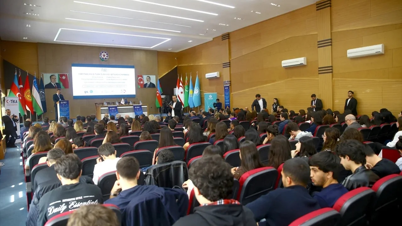 baku-de-2-uluslararasi-turk-dunyasi-iktisat-kongresi-duzenlendi