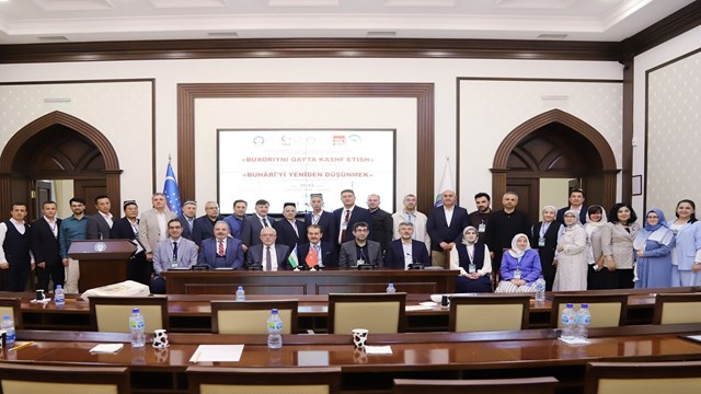 ozbekistanda-imam-buharinin-ilmi-mirasi-uluslararasi-sempozyumda-ele-alindi