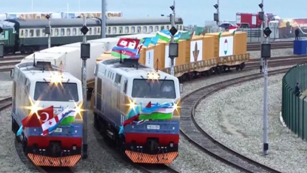 baku-tiflis-kars-demiryolu-2-haziranda-resmi-olarak-aciliyor