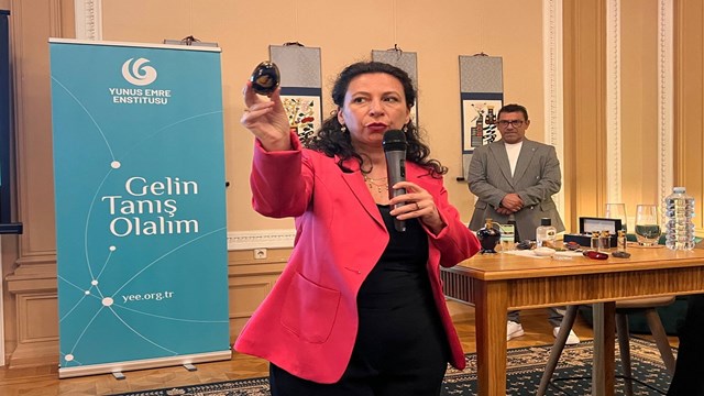 tarih-boyunca-koku-hafizasi-konferansi-osmanli-ve-dunya-koku-kulturu-moskova