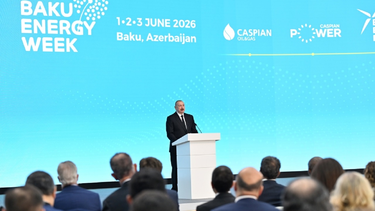 ilham-aliyev-zengezur-koridoru-kesinlikle-insa-edilecek
