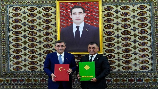 turkiye-ile-turkmenistan-arasinda-9-donem-hek-protokolu-imzalandi